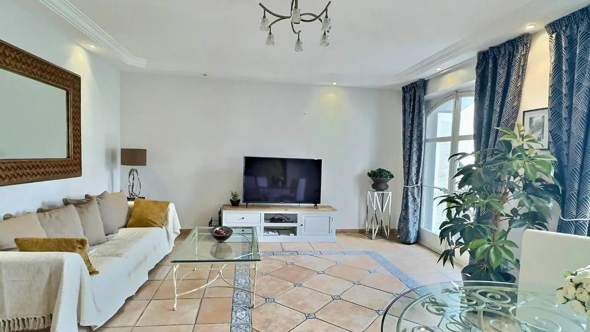 Apartment Nadia By Terry'S Homes Cannes